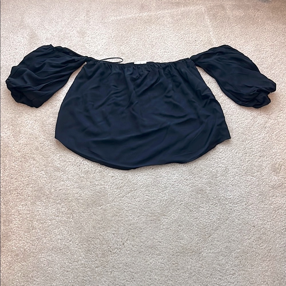 NWT HIPPIE ROSE Women’s Black Off-Shoulder Blouse with Puff Sleeves Size S